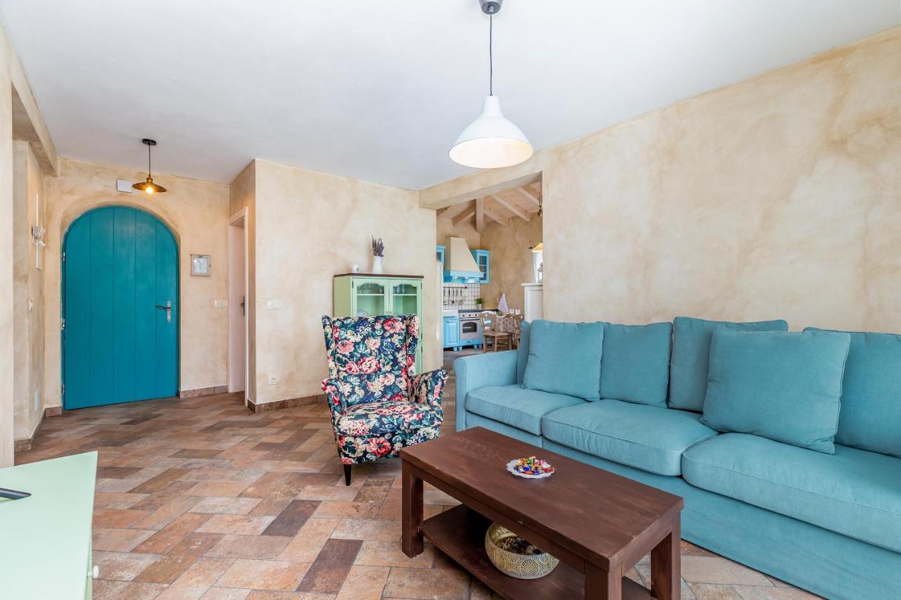 Holiday House Chiara Vrh  Zewnętrze zdjęcie