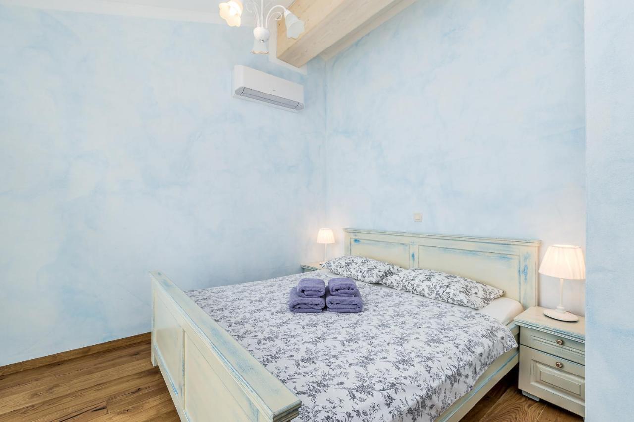 Holiday House Chiara Vrh  Zewnętrze zdjęcie